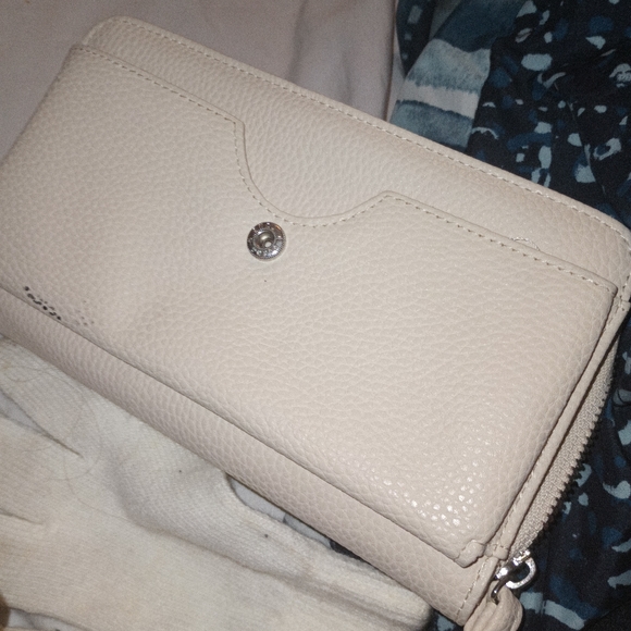 Wallet - Picture 2 of 3